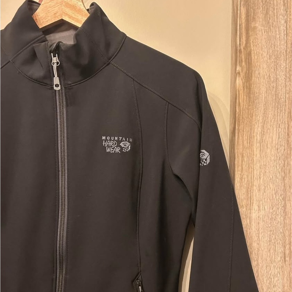 Mountain Hardwear Charcoal Softshell Jacket